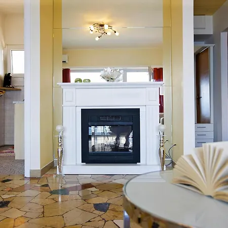 Apartment Parco Belmonte: Vista Fantastica Brezzo